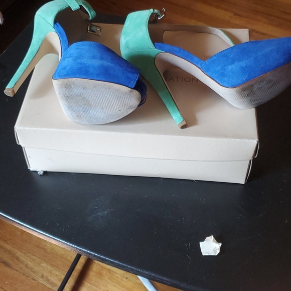 BCBGengeration - Lin Peep Toe Suede Pump - Picture 4 of 5